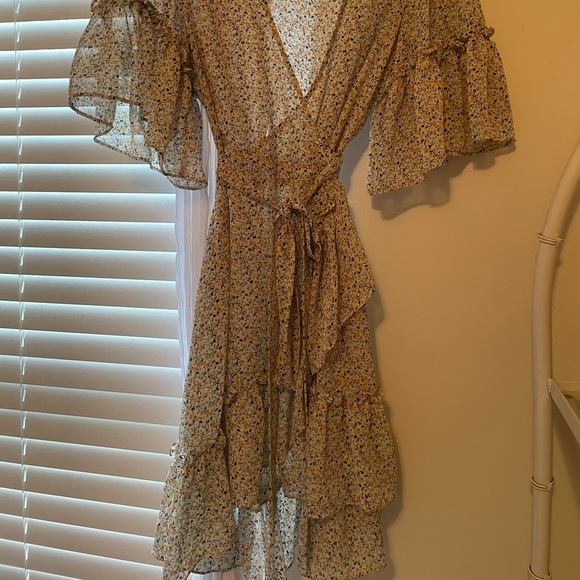 Chelsea & Violet Dresses & Skirts - Chelsea & Violet Wrap Dress